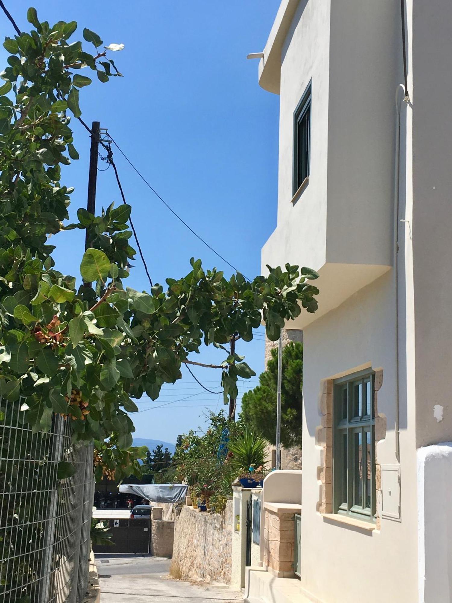 Aegina Town Home By Relax In Greece Экстерьер фото